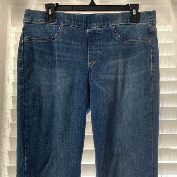 Ana pull-on jeans - Picture 2 of 4